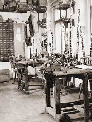 Workshop in Graslitz at the time of liquidation